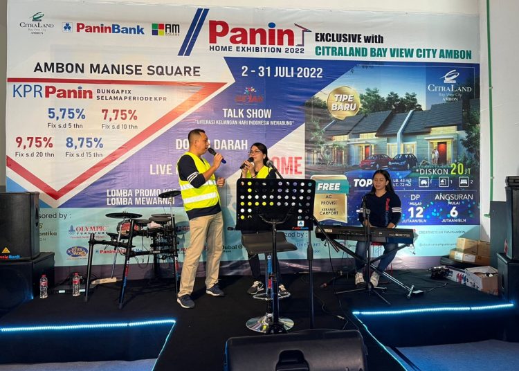 Panin Bank Ambon Bersama Citraland Bay View City Ambon melaksanakan kegiatan Promo KPR dan edukasi perbankan untuk mendorong peningkatan penjualan KPR di Amnon Manise Square, Sabtu (2/7/2022). FOTO : PANIN BANK AMBON