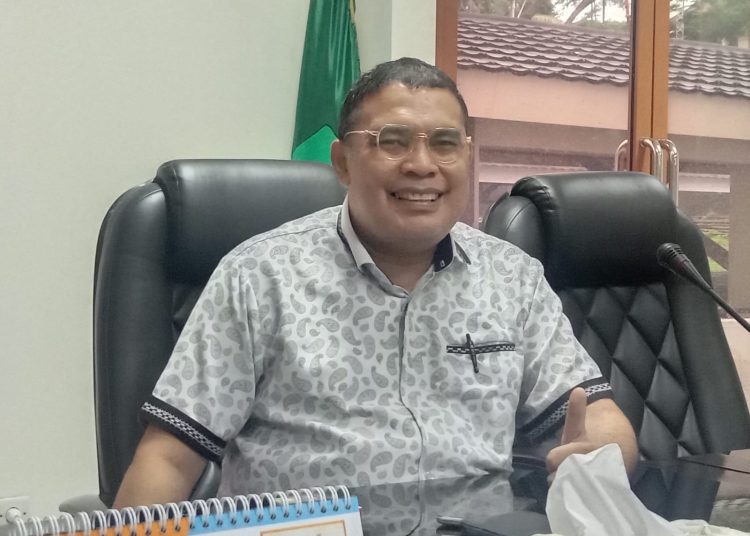 Ketua Komisi III DPRD Maluku Richard Rahakbauw. FOTO : AMBONKITA.COM
