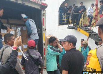 624 Karton Surat Suara Dikirim dengan KM Sabuk Nusantara ke Tual, Malra, Tanimbar dan MBD