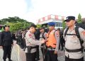 500 Jaket Pelampung Bantuan Kapolri Diserahkan Kapolda Maluku
