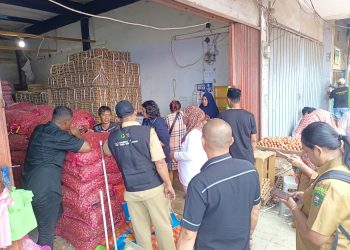 Polda Maluku dan Satgas Pangan Pusat Cek Stabilitas Harga Sembako di Ambon