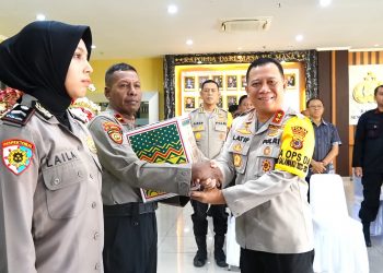 Kapolda Maluku Ajak Personel Jadi Teladan Toleransi Hidup Orang Basudara