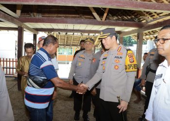 Polri Gelar Bakti Sosial di Negeri Ulath dan Ouw