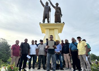 Raja-Raja dan BPD Dukung Investasi di SBB