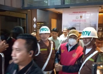 Ini Modus Mantan Sekda SBT Kuras Uang Negara Rp28 Miliar