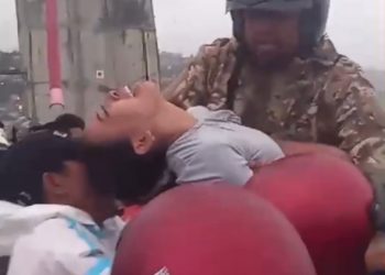 Hendak Bunuh Diri dari Atas JMP Ambon Mahasiswi Ini Diselamatkan Serka Sahupala Anggota Deninteldam XV/Pattimura