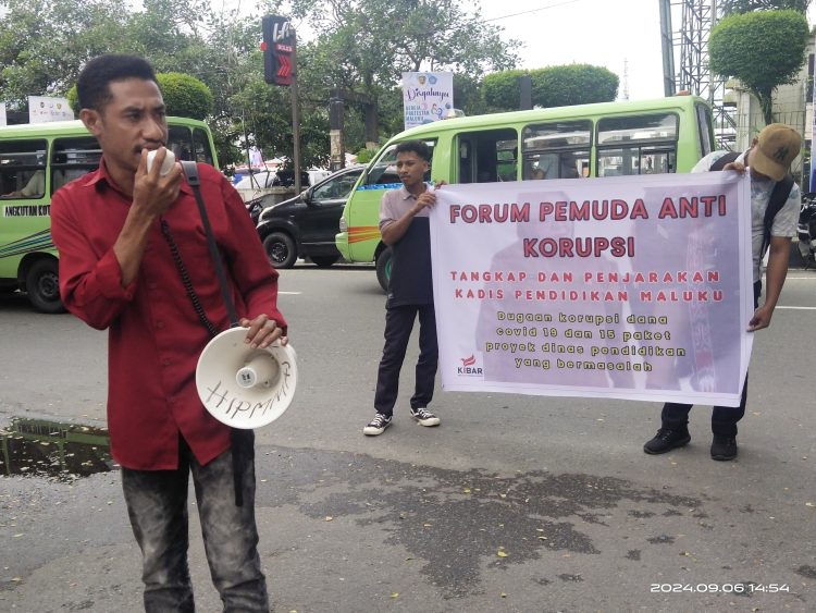 Kejati Maluku Didemo, Masa Desak Usut Temuan BPK Terkait Kelebihan Bayar 15 Proyek di Dinas Pendidikan