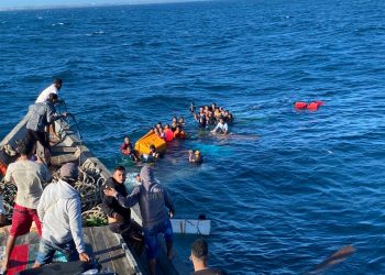 Kapal Tenggelam di Tanimbar, 20 Orang Selamat, Tiga Ton Kopra Raib