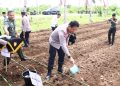 Tanam 3000 Bibit Jagung di Dusun Hulung, Kapolda: Kita Dukung Ketahanan Pangan