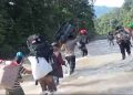 Kisah Anggota Polisi yang Naik Turun Gunung Selama Tiga Hari Kawal Logistik Pemilu di Maluku