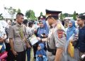 Kapolda Maluku Menangis saat Temui Bintara Polri Ini yang Baru Dilantik