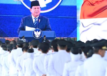Presiden RI Lantik Bodewin Wattimena – Ely Toisutta sebagai Wali Kota dan Wakil Wali Kota Ambon