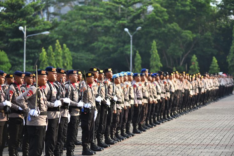 Kapolda Maluku Tekankan Anggota Tingkatkan Kedekatan dengan Masyarakat