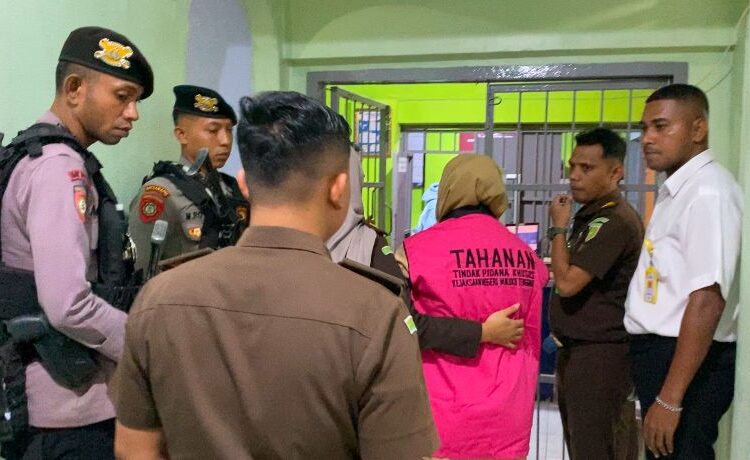 Satu Tersangka Korupsi Pembangunan Masjid di Malra Ditahan Jaksa