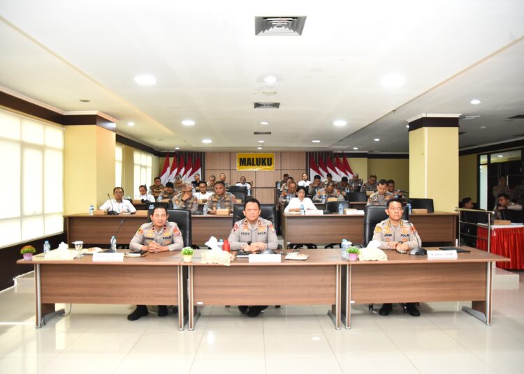 Kapolda Ikut Panen Jagung Serentak secara Daring