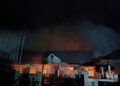 Kantor KPU Buru Terbakar, Gudang Logistik untuk PSU Aman