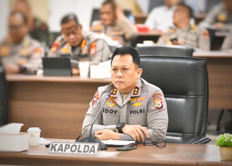 Jelang Hari Buruh, Kapolda Maluku Anev Bersama Kapolri