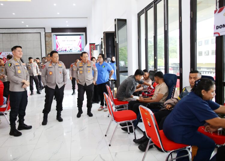 Bakti Kesehatan Sambut Hari Lahir Polri ke-79 di Maluku
