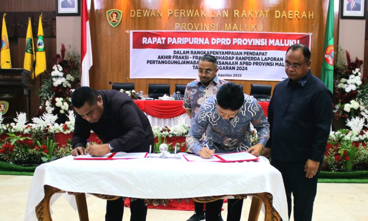 Sembilan Fraksi di DPRD Maluku Terima Ranperda LPJ APBD 2024 dengan Catatan Ini