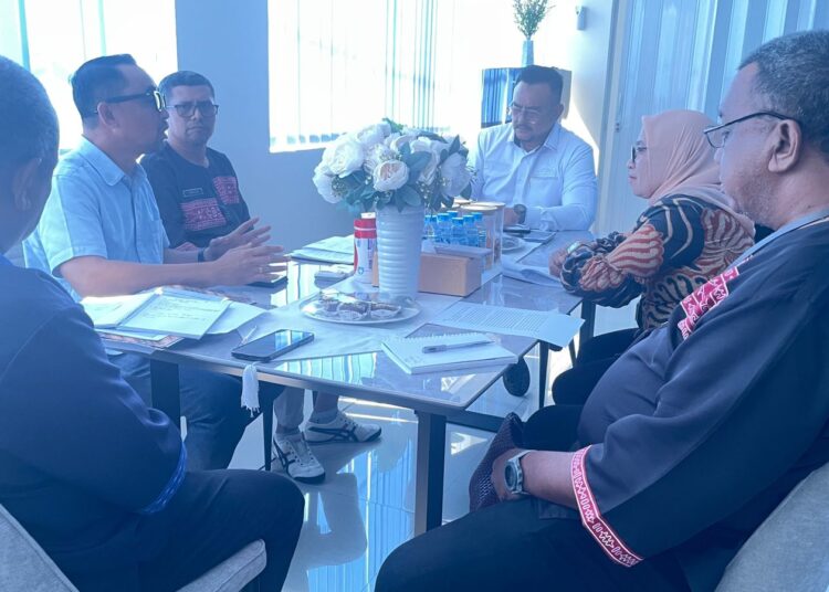 Temu Senator Bisri, DKP: Kita Sekarang Jadi Penonton di Laut Maluku