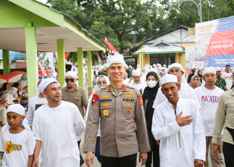 Pagelaran Ma’atenu Pakapita, Kapolda Maluku Tegaskan Komitmen Polri Jaga Budaya Nusantara