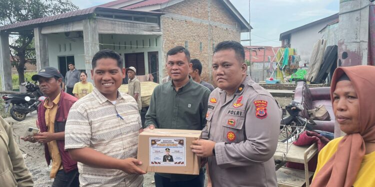 Polda Maluku Salurkan 1.000 Paket Sembako untuk Korban Banjir di Sumatera Utara