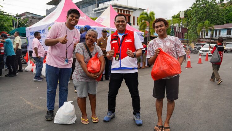 Bantu Masyarakat Sambut Nataru Pertamina Papua-Maluku Hadirkan Pasar Murah