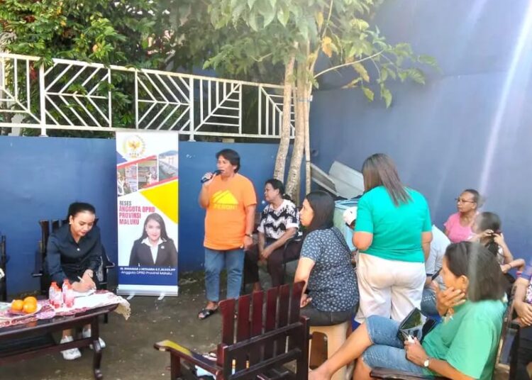 Masalah Air Bersih dan Bencana di Gunung Nona Jadi Sorotan Rimaniar