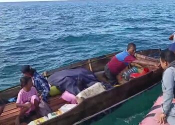 17 Penumpang Longboat Mati Mesin di Perairan Kei Ditemukan Selamat