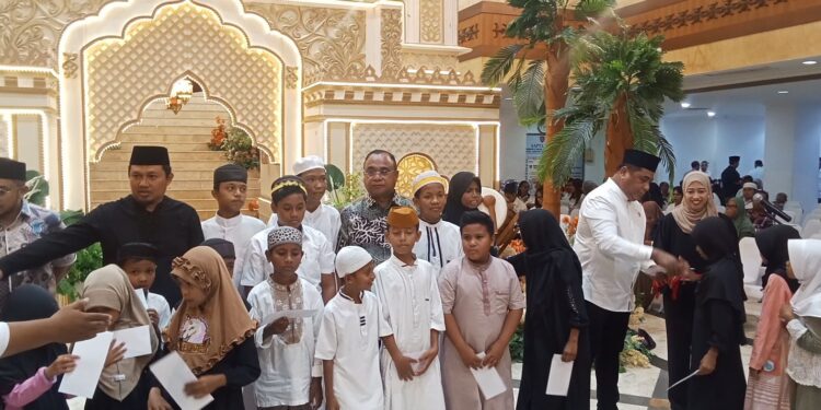 DPRD Maluku Buka Puasa Bersama Anak Yatim, Sekretariat Dewan dan Pers