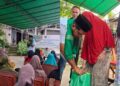 Rovik Afifudin Bagikan Ribuan Paket Sembako Kepada Janda, Lansia dan Anak Yatim