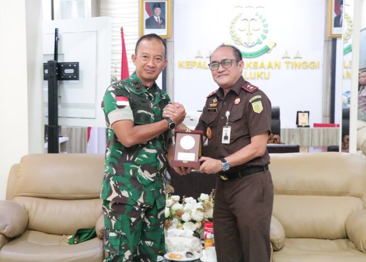 Temui Kajati Maluku Pangdam XV/Pattimura Pamit