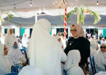 Pesan Menyentuh Ely Toisutta untuk JCH Ambon: Jaga Kesehatan Sebelum Menuju Tanah Suci