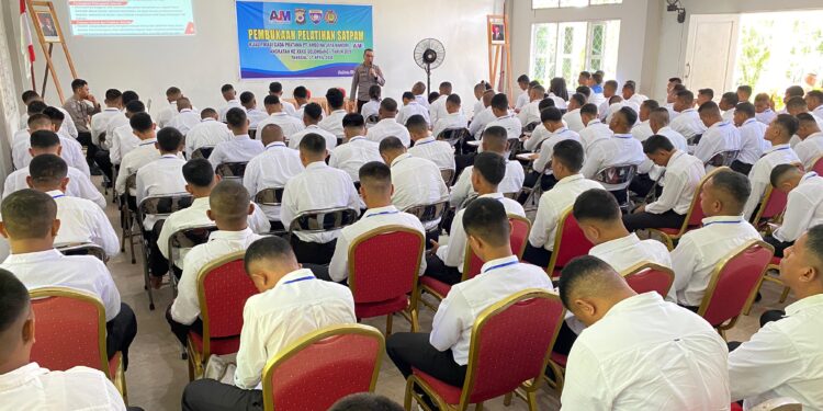 Polda Maluku Latih 123 Calon Satpam dari Indonesia Timur