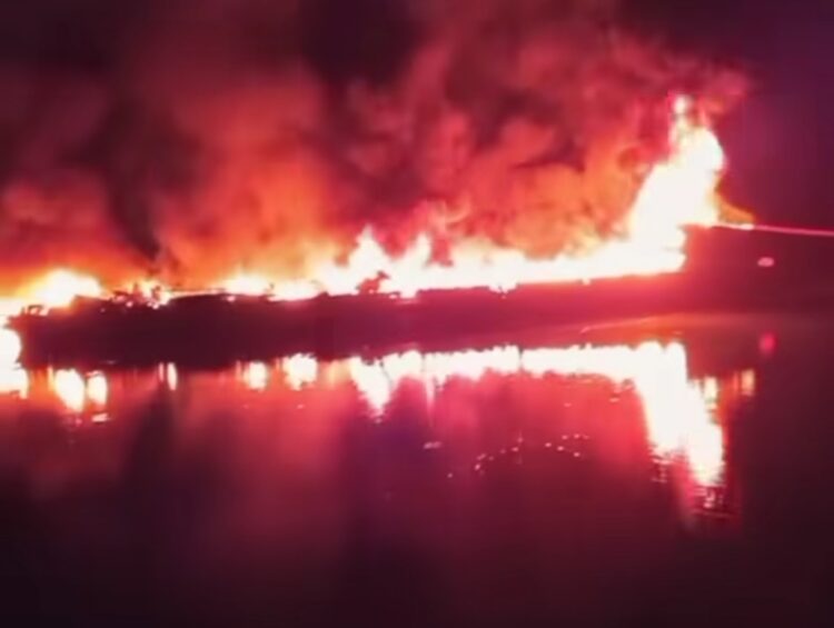 Kapal Cepat Rute Haria-Tulehu Terbakar