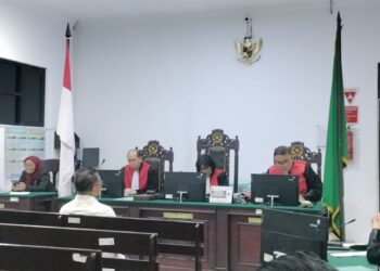Mantan Bupati KKT hanya Divonis Ringan Dua Tahun Penjara