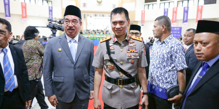 Kapolda Maluku Minta Lulusan Perdana UMM Jadi Agen Perubahan