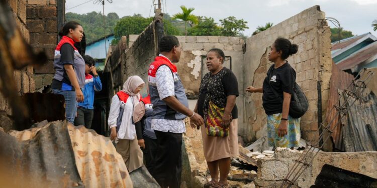 Pertamina Patra Niaga Salurkan Bantuan Bagi Masyarakat Terdampak Kebakaran di Jayapura